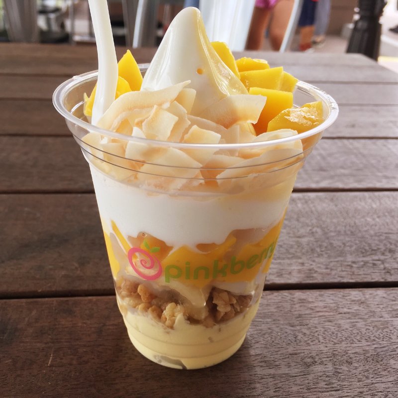 フレッシュマンゴーパフェ(パークショップ)