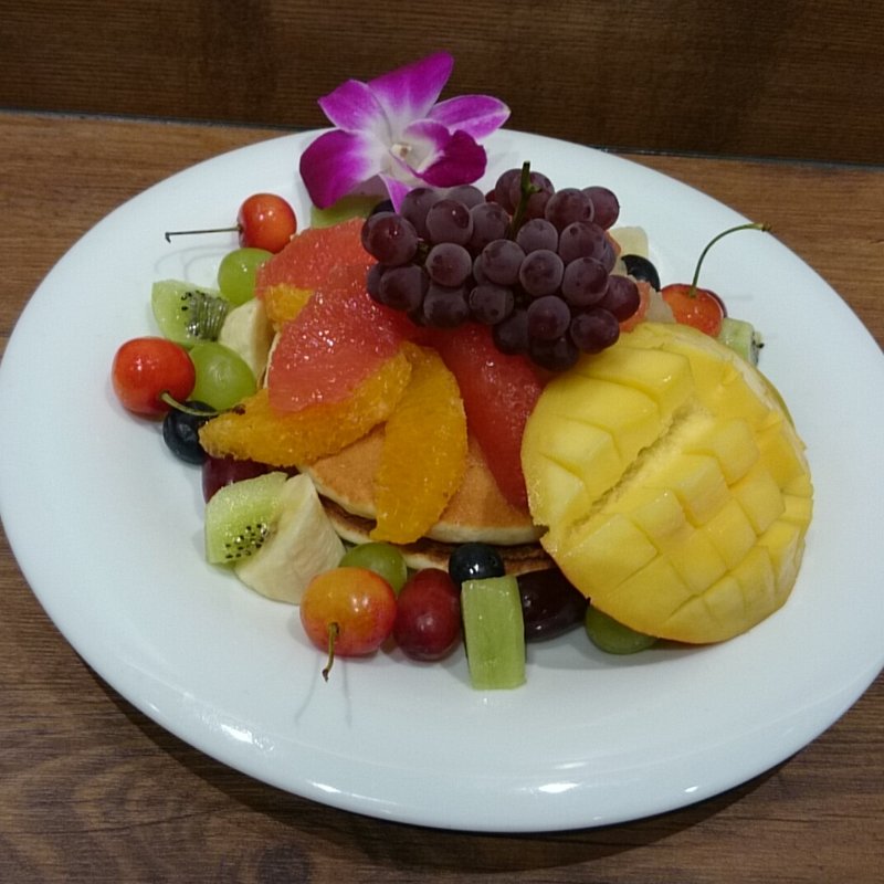 フレッシュフルーツパンケーキ(KOA PANCAKE HOUSE)