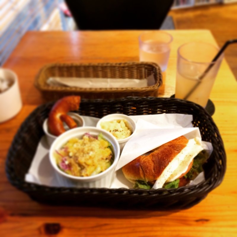 カマンベールとロースハムのクロワッサンサンド(ミクスチャー)