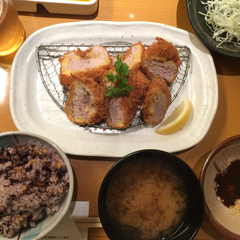 一口ヒレかつ膳(○かつ亭 西武池袋店 )