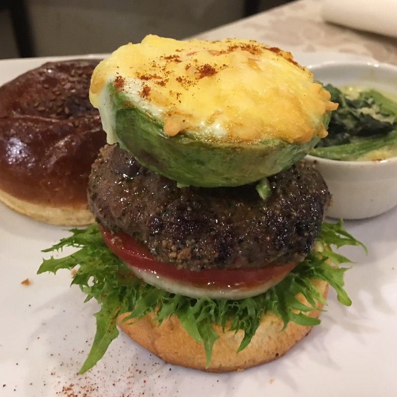 アボガドエッググラタンバーガー(JACK's KITCHEN)