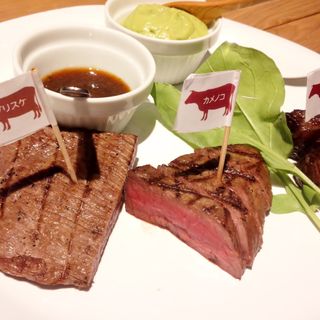肉3種類(熟成和牛焼肉 エイジング・ビーフ TOKYO新宿三丁目店)