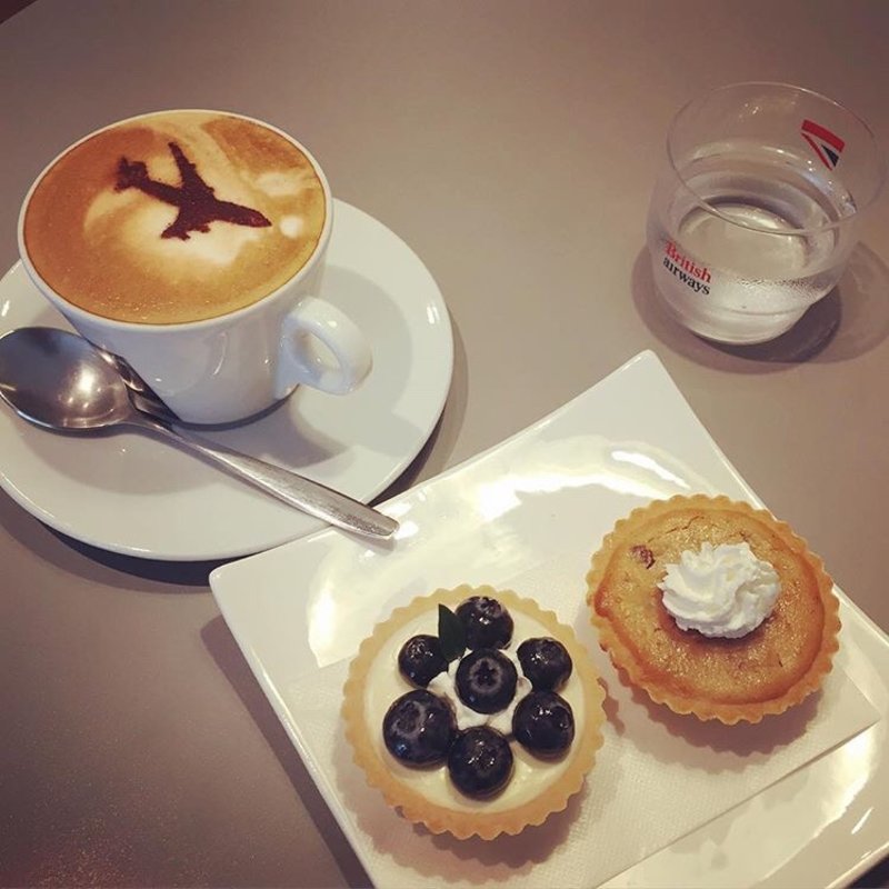 ヒコーキラテ(hane-cafe （ハネカフェ）)