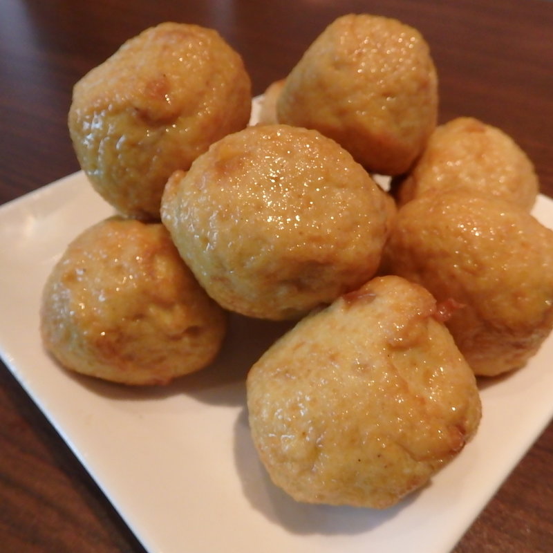 元祖カレーボール(嘉平屋（株） ウオッセ店)