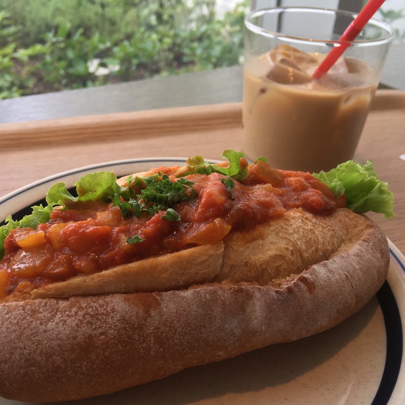 ホットドッグ(パンとエスプレッソと湘南と)