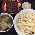 鰻丼と肉汁うどん(手打ち 地粉屋 駕籠休み)