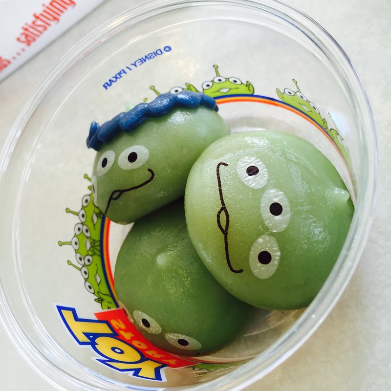 リトルグリーンまん(S.S.コロンビア・ダイニングルーム)