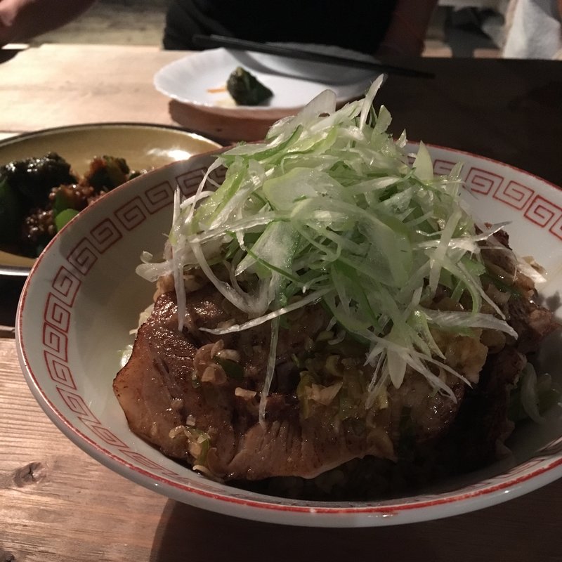 とろとろチャーシュー丼(ヒマワリ)