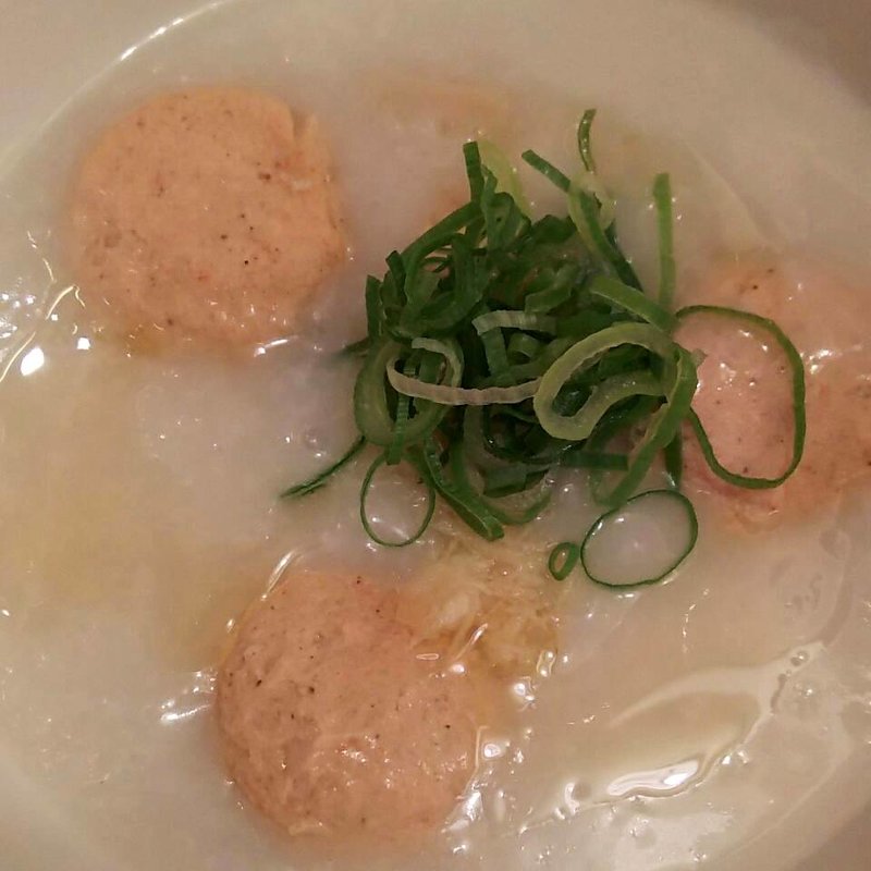 海老と海老団子の粥(幸福粥店（ハッピーコンジー）阪急うめだ)