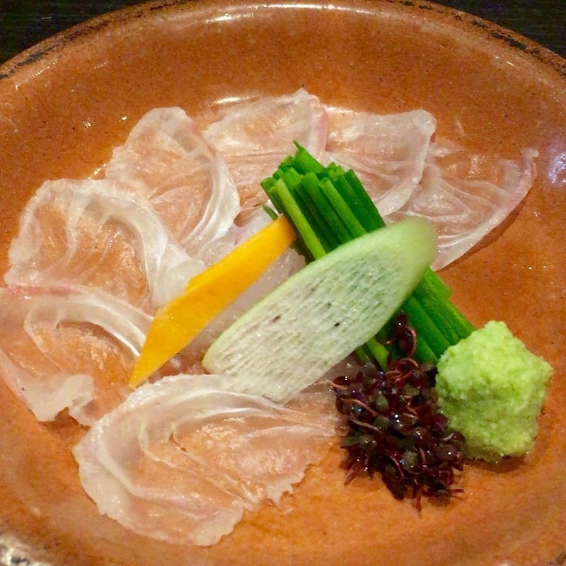 鯛の薄造り(食酒 惣)