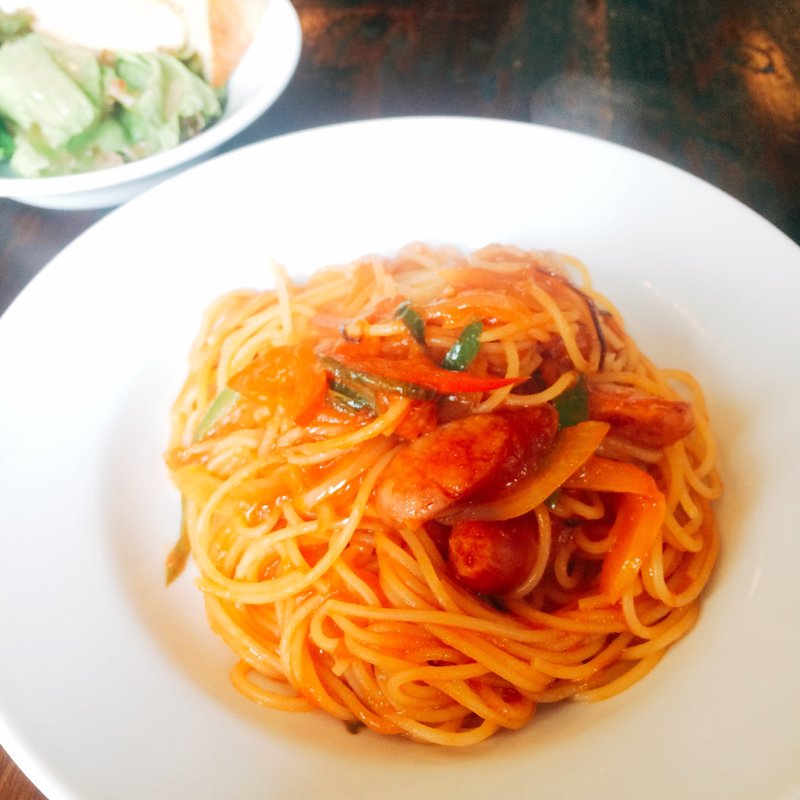 ナポリタン風トマトソース(HUIT harajuku)