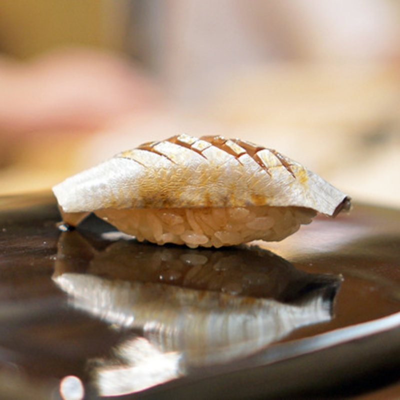 こはだの握り(日本橋 蛎殻町 すぎた)