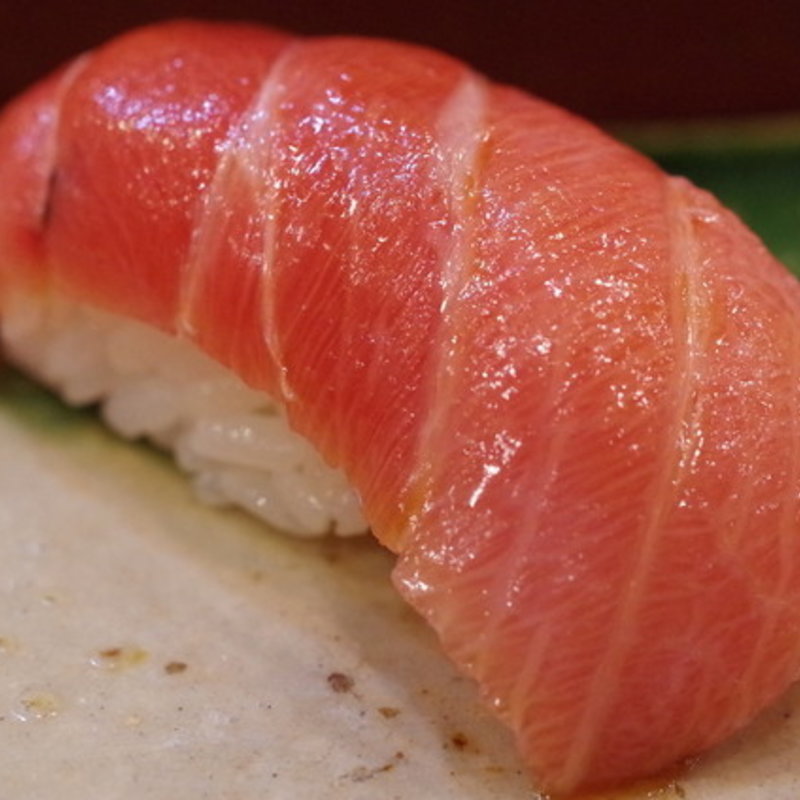 中トロの握り(宮葉)