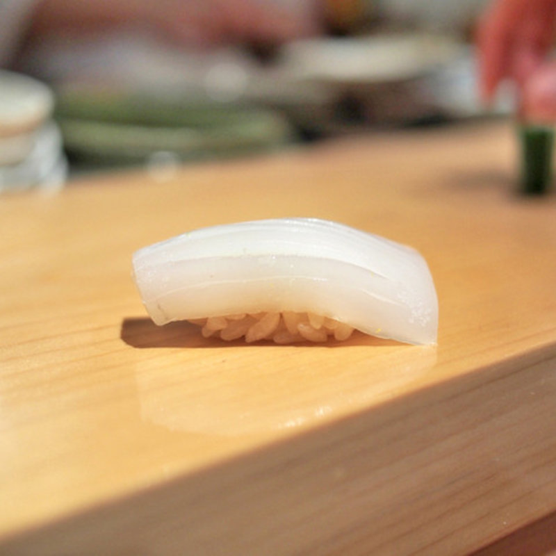 イカの握り(鮨 尚充(たかみつ))