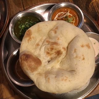 カレープレート 2種のカレー(シバカリー ワラ （shiva curry wara）)