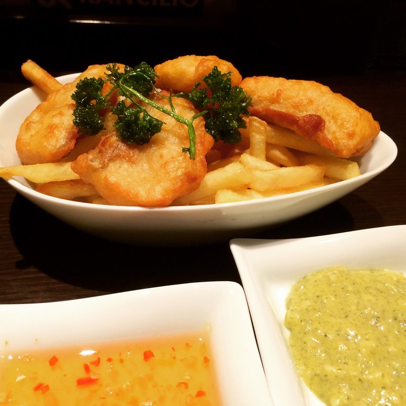 フィシュ&チップス(バー＆カフェ カメリア)