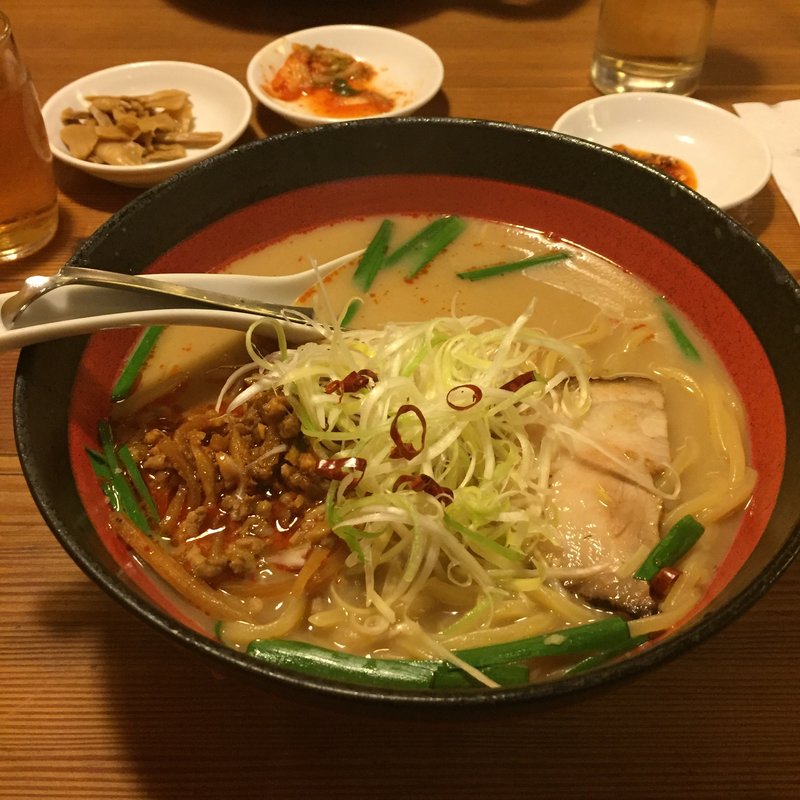 担々麺(らーめん あらうま堂 梅田一番街店)