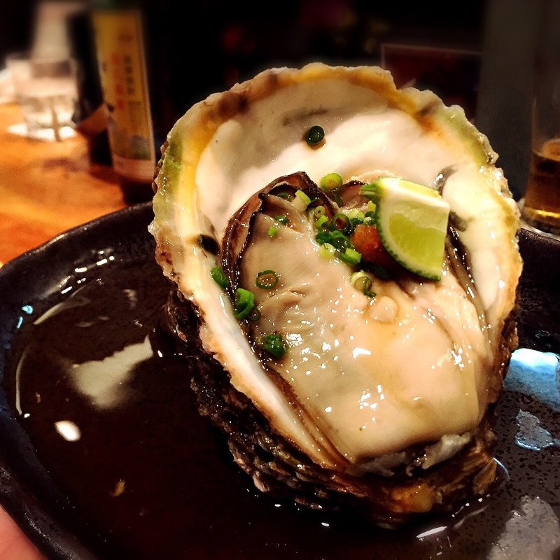 大分産 岩牡蠣(梁)