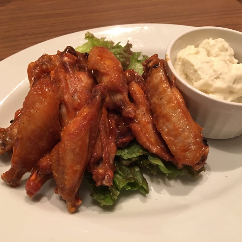 バッファローチキン(アメリカ料理 スキレットダイナー Skillet Diner)