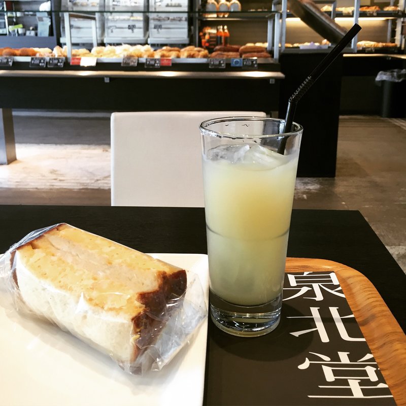 極たまごサンド&グレープフルーツジュース(泉北堂)