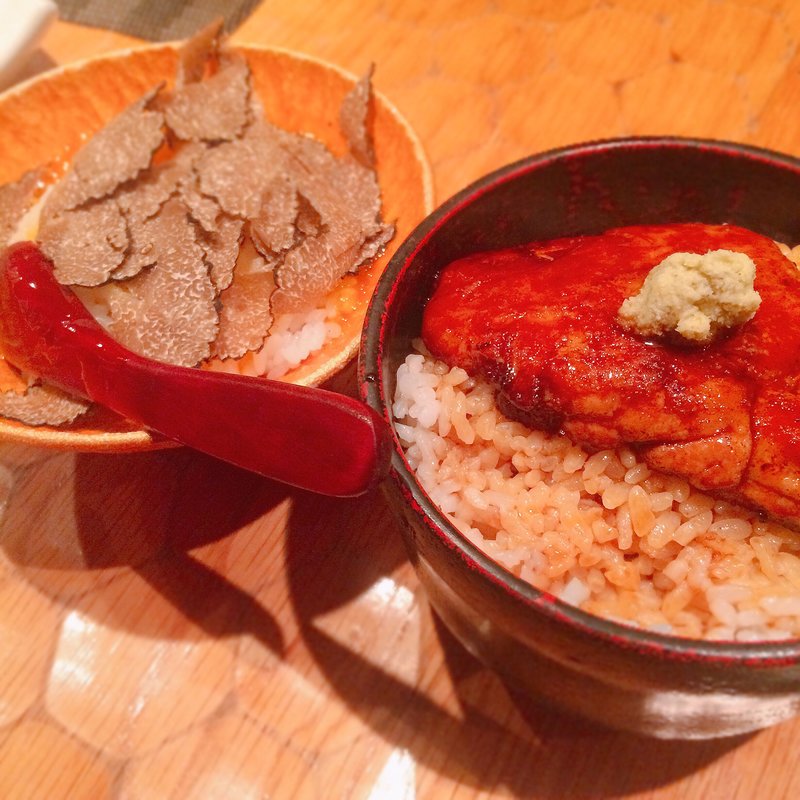 トリュフたまごかけご飯とフォアグラご飯のセット(十番右京)