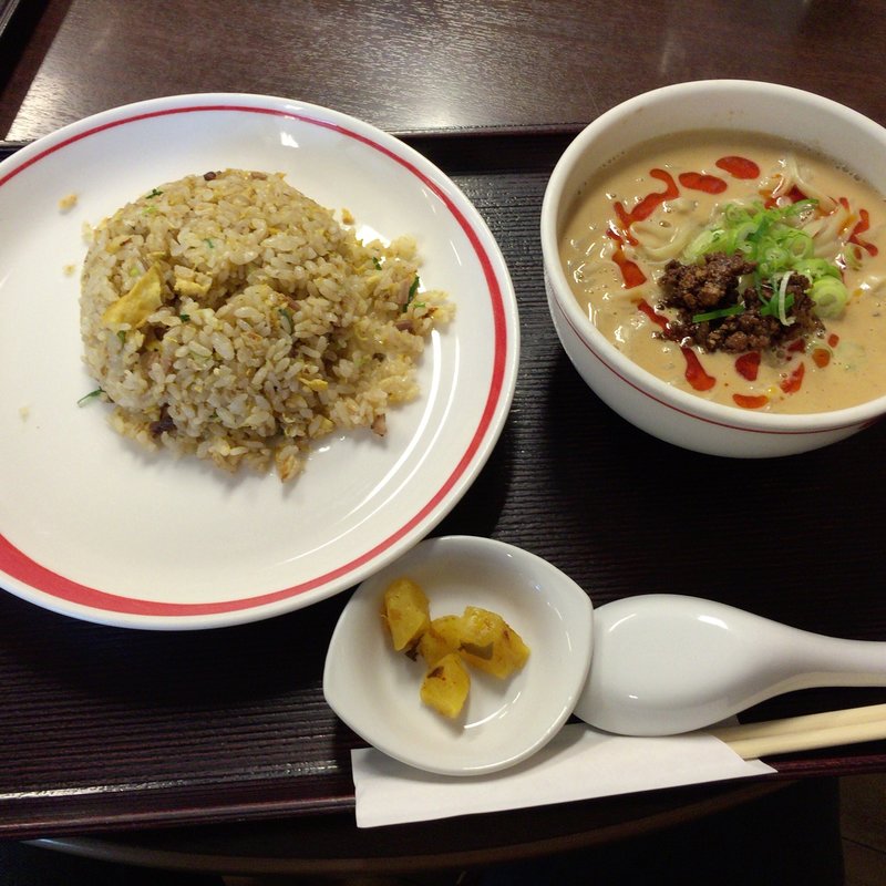 担々セット(海月食堂 （くらげしょくどう）)