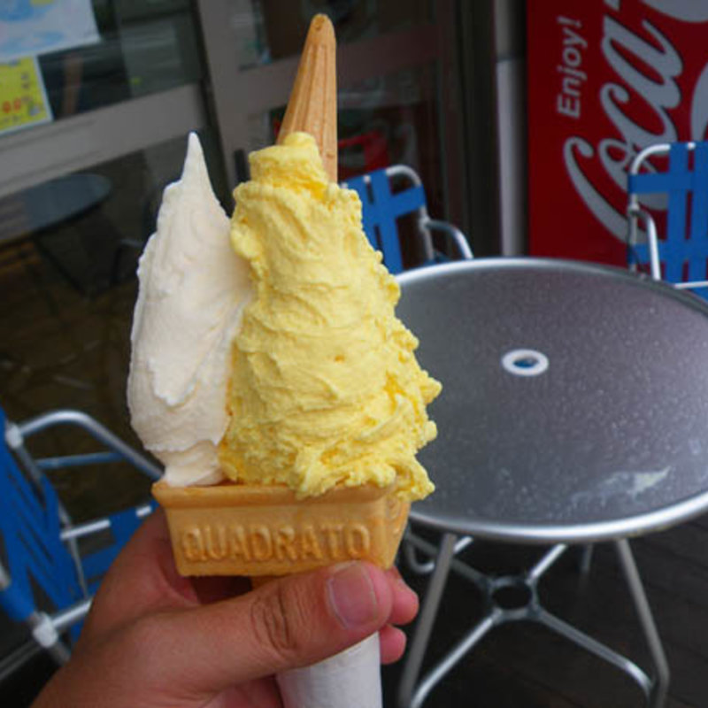 クリームチーズ&マンゴー(アイスクリームショップ 氷菓里 )