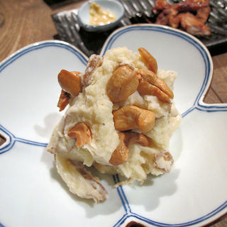 いぶりがっこのポテトサラダ(食幹 渋谷)