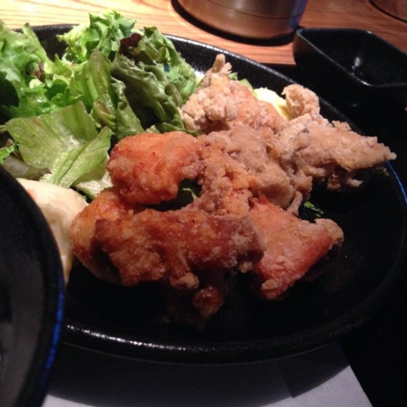 鶏の塩唐揚げ定食(串焼専門 佐五右衛門)