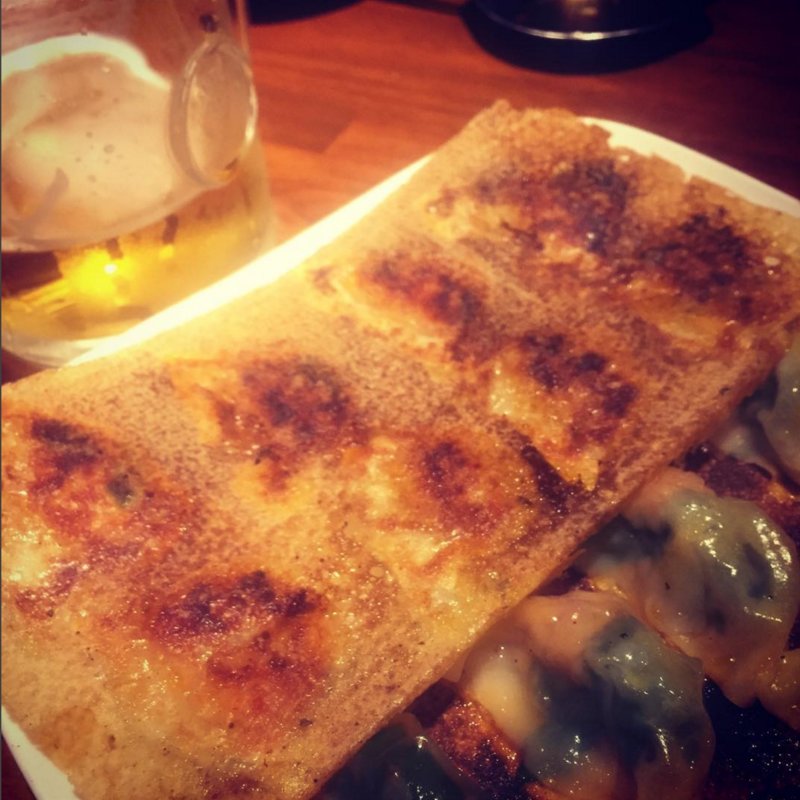 BLG餃子(一口餃子酒場 BLG 新宿店 （ビーエルジー【旧店名】赤坂ちびすけ　新宿店）)