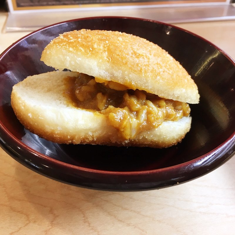 シャリカレーパン(くら寿司 福岡飯倉店)