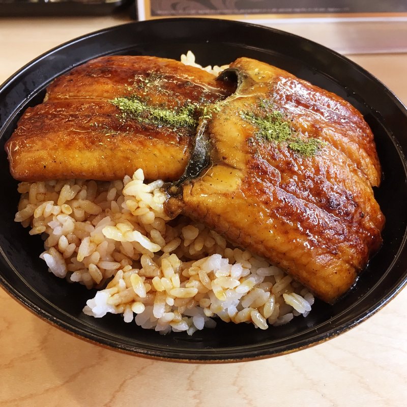 すしやの特上うな丼(くら寿司 福岡飯倉店)