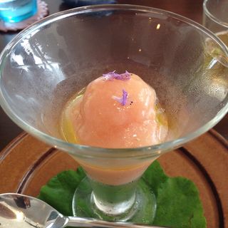 桃と野菜のスムージースープ(cafe Ocean （カフェ オーシャン）)