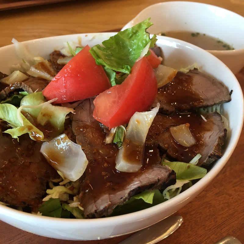 ローストビーフ丼(あまづキッチン )