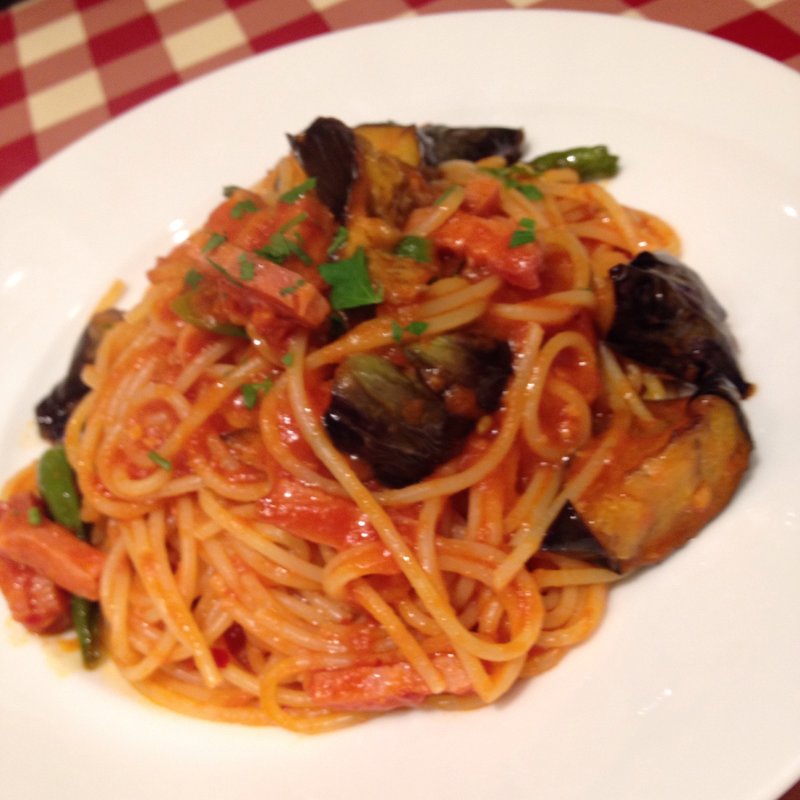 ナスと青唐辛子のピリ辛トマトソース(ロマンツァ 銀座店 )