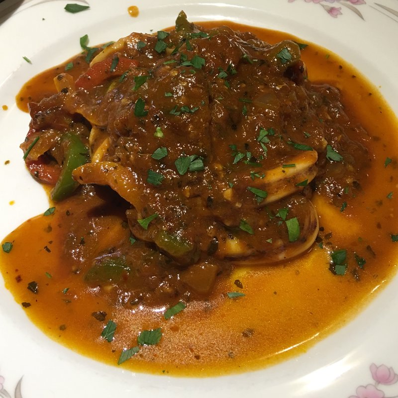 イカのアラビアータ(伊太利亜食堂 葡萄酒処 Bella vita （ベッラヴィータ）)