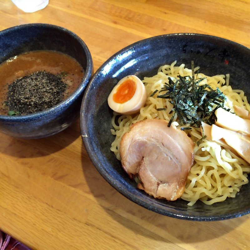 特撰あらびき黒胡麻つけ麺(ちりめん亭 姫路名古山北口店 )