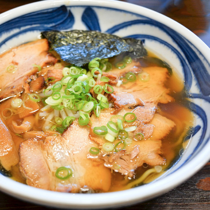 鶏ガラしょうゆ+チャーシュー(らーめん晴れるや )