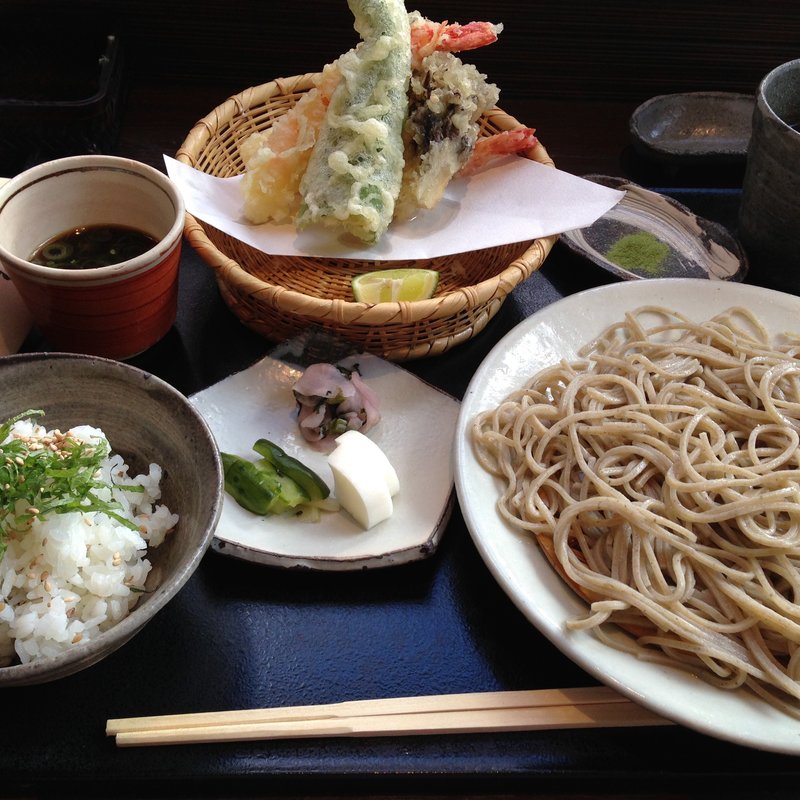 (嵐山よしむら)