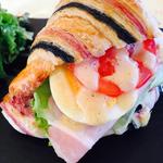 カラクロのサンドイッチ(オンコーアンマタン)
