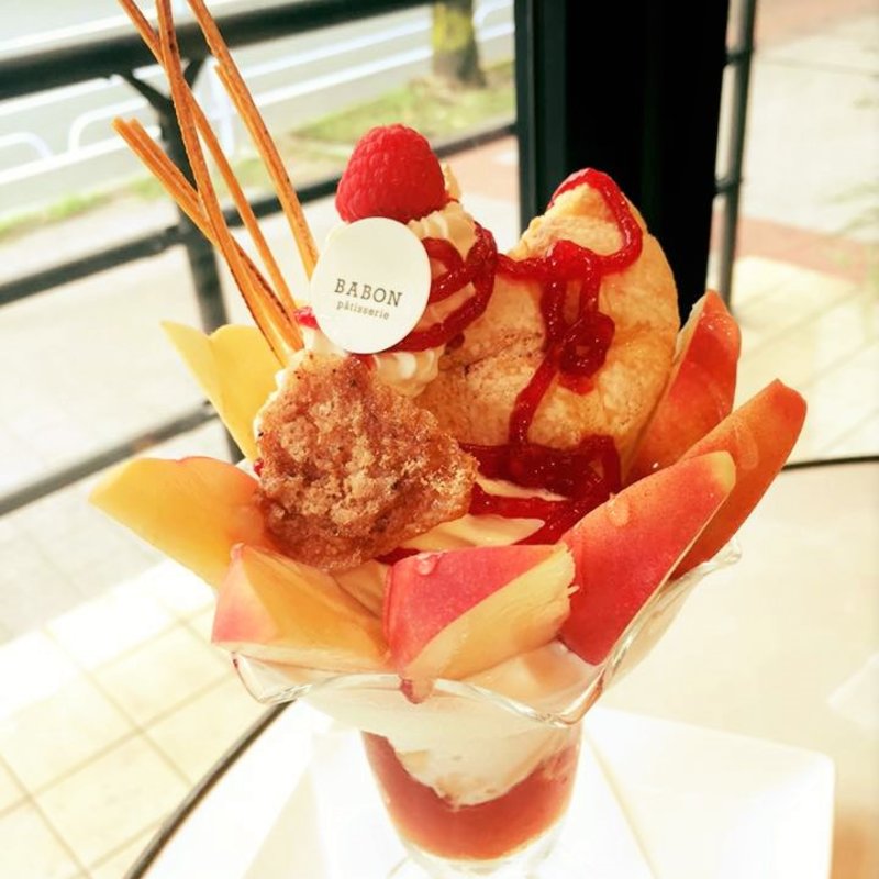桃のパルフェ(BABON patisserie)