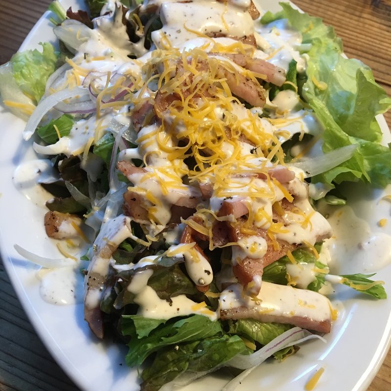 炙りベーコンシーザーサラダ(CHERRY'S)