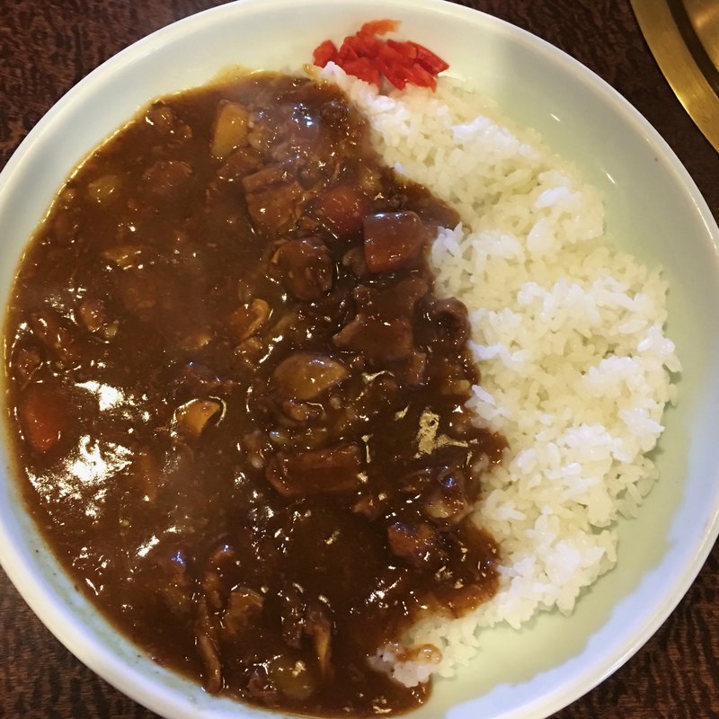 牛スジカレー(焼肉 咲咲亭 （ヤキニク サクサクテイ）)