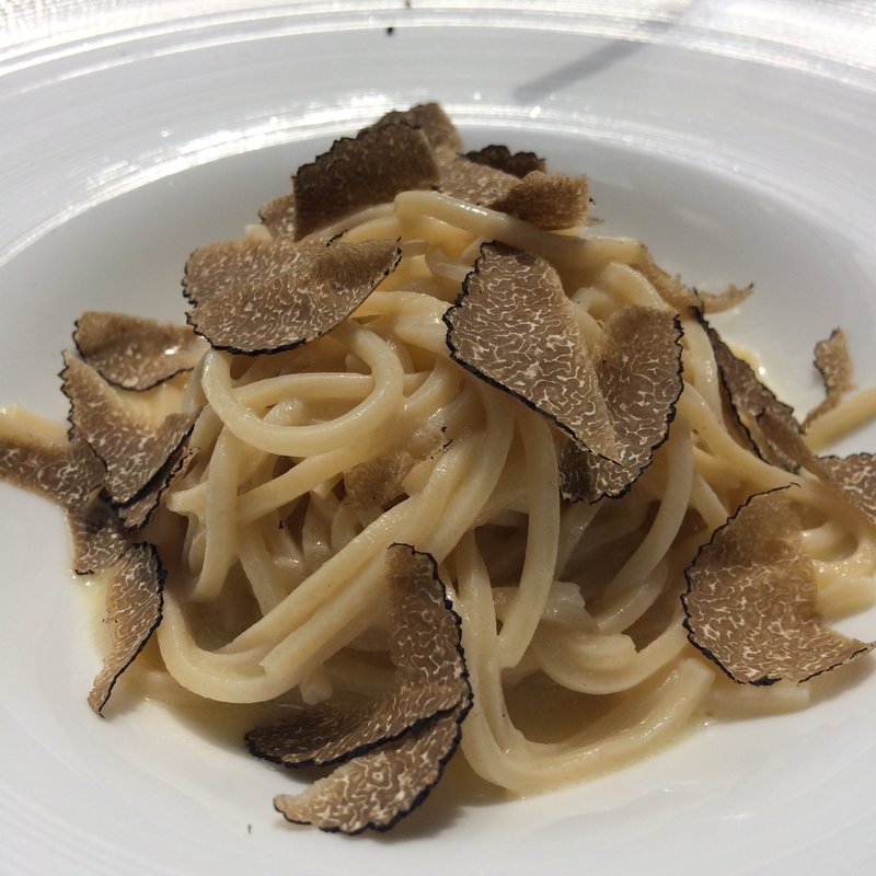 自家製タリオリーニ 黒トリュフを削って(COVA TOKYO （コヴァ トーキョー）)