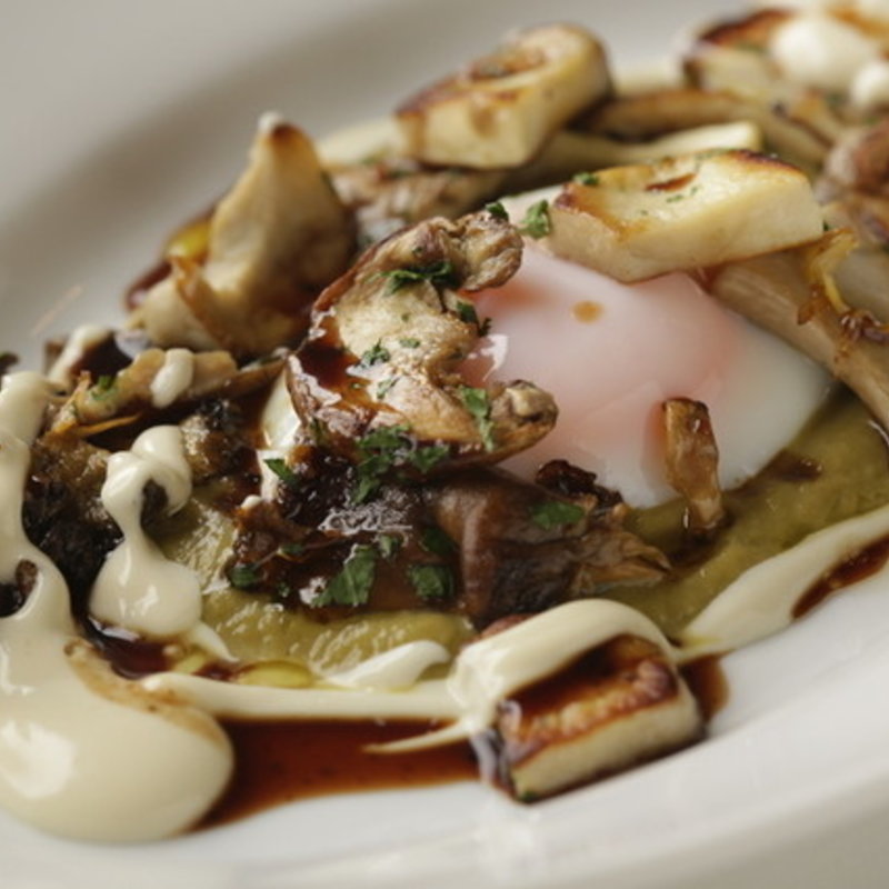 ポーチドエッグの“ウォーヴォインカミーチャ”(AMBiGRAM)