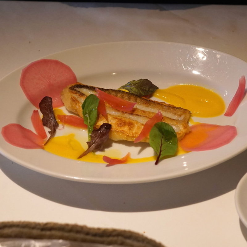 甘鯛のソテー　黄パプリカのピューレと野菜(AMBiGRAM)