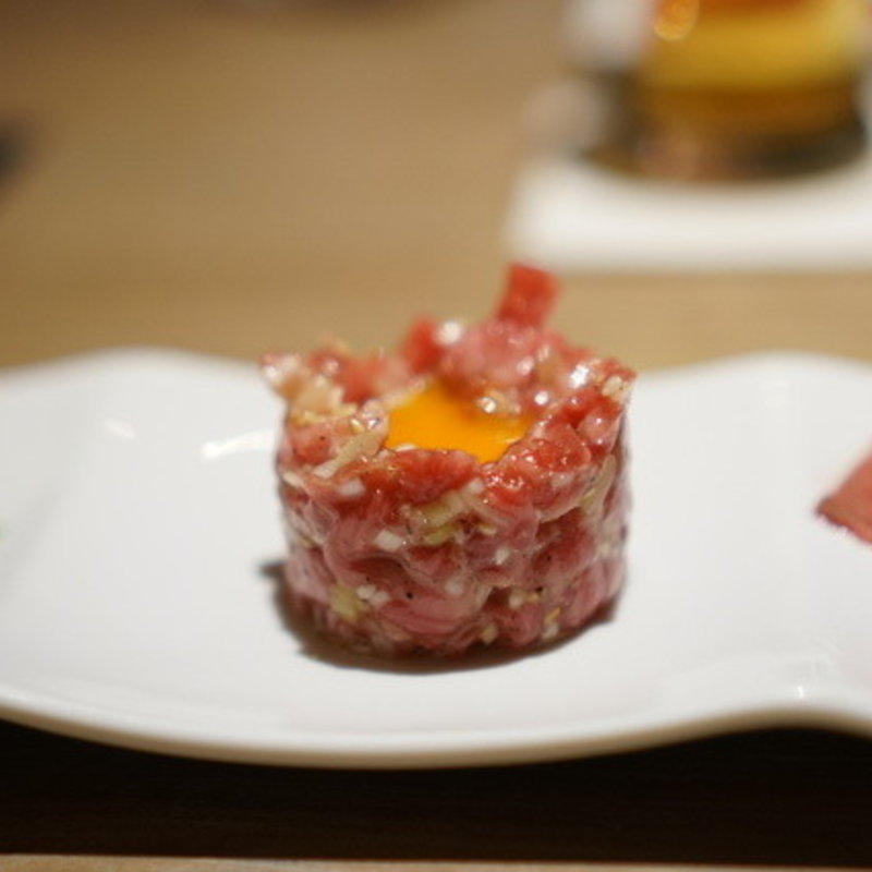 ユッケ(うしごろバンビーナ 恵比寿本店)