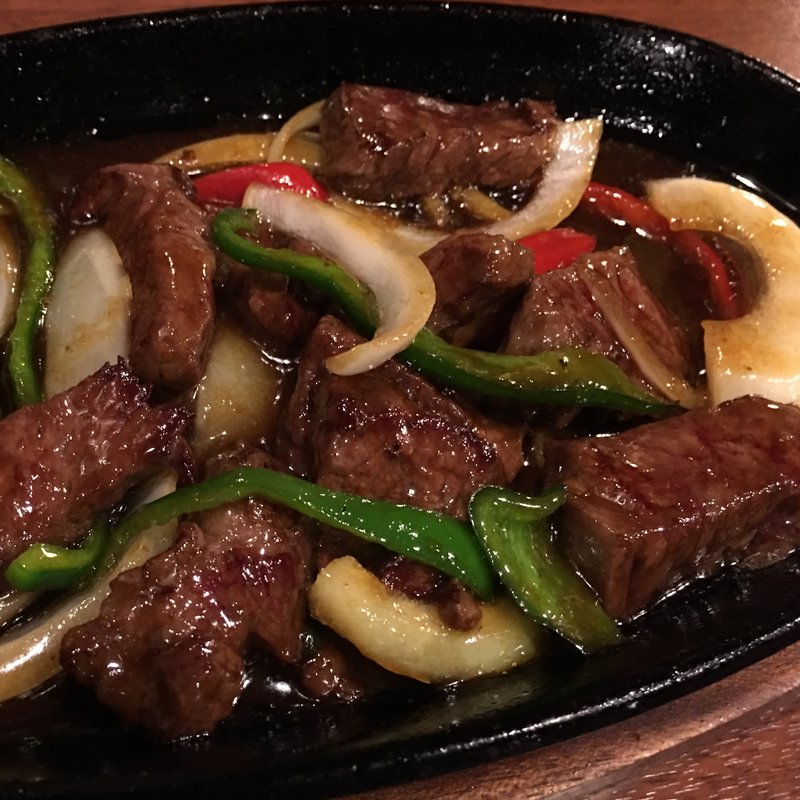 ハラミ鉄板焼(茄子美)