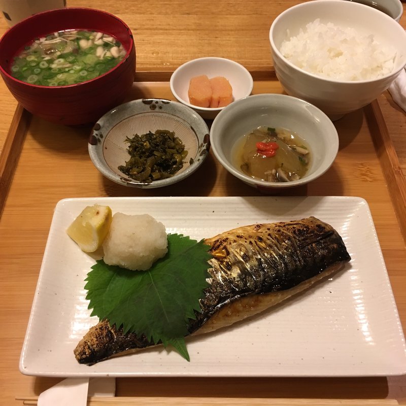 鯖の塩焼き(めんたい料理 博多 椒房庵)