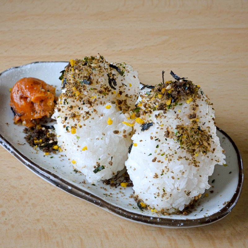 おにぎり(おふくろ )